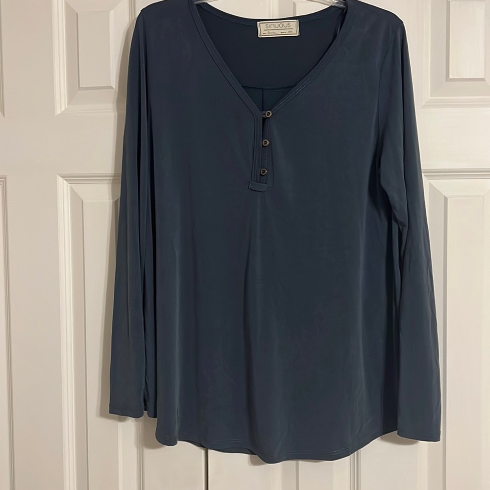 Blue top